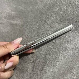 Mally Shadow Stick Extra Over The Taupe